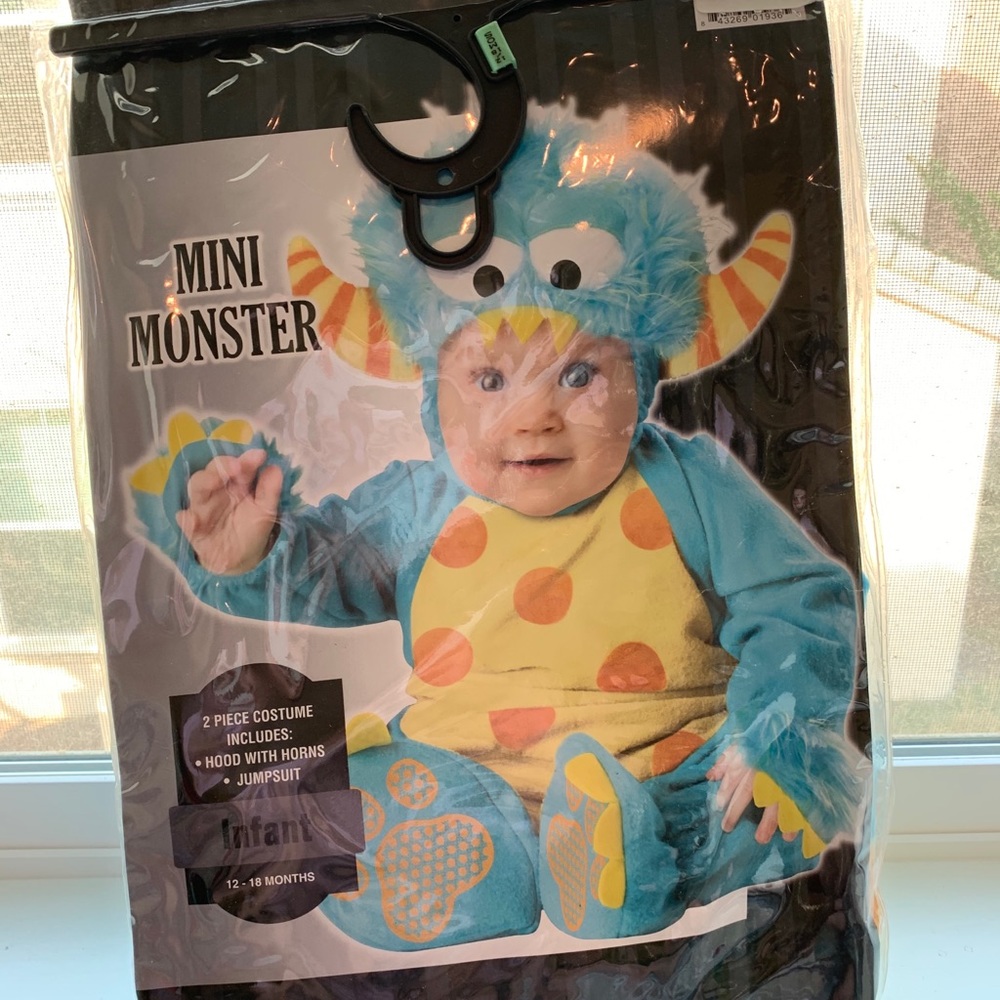 Mini monster costume
